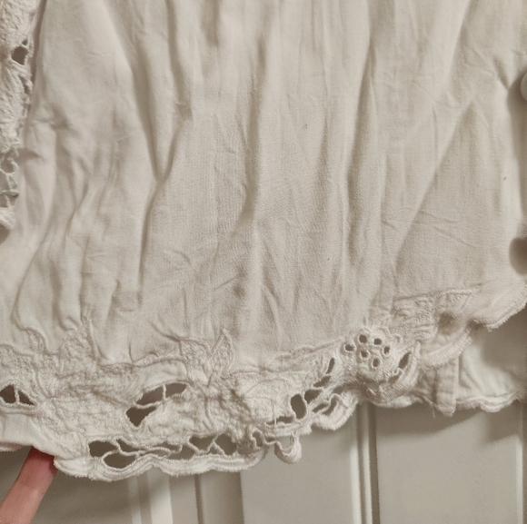 Beautiful Lacy SOFT SURROUNDINGS Scalloped Y2k Blouse - Picture 3 of 7